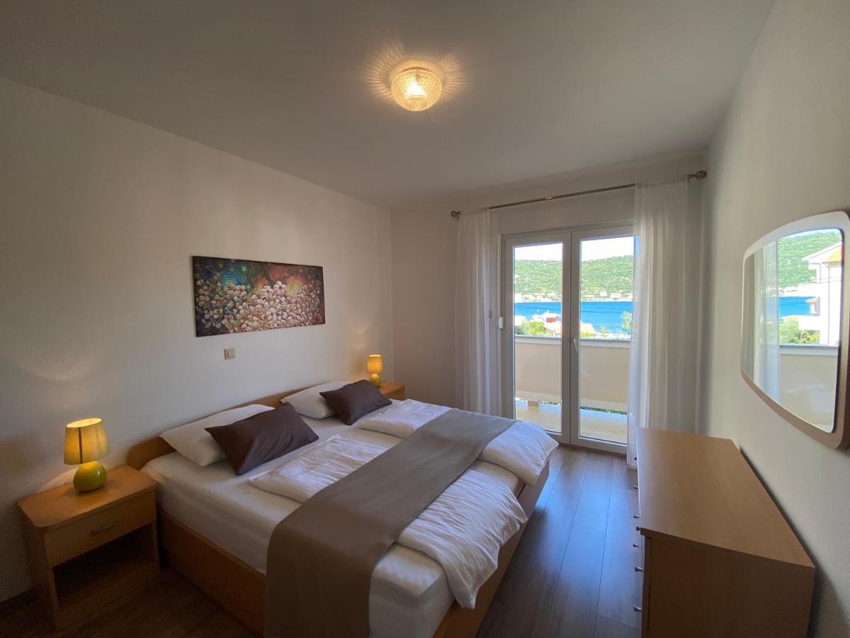 Apartments Poljak Supetarska Draga Extérieur photo